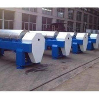 Solid Liquid Separating Equipment Automatic Horizontal Sludge Dewatering Decanter Centrifuge APM-USA